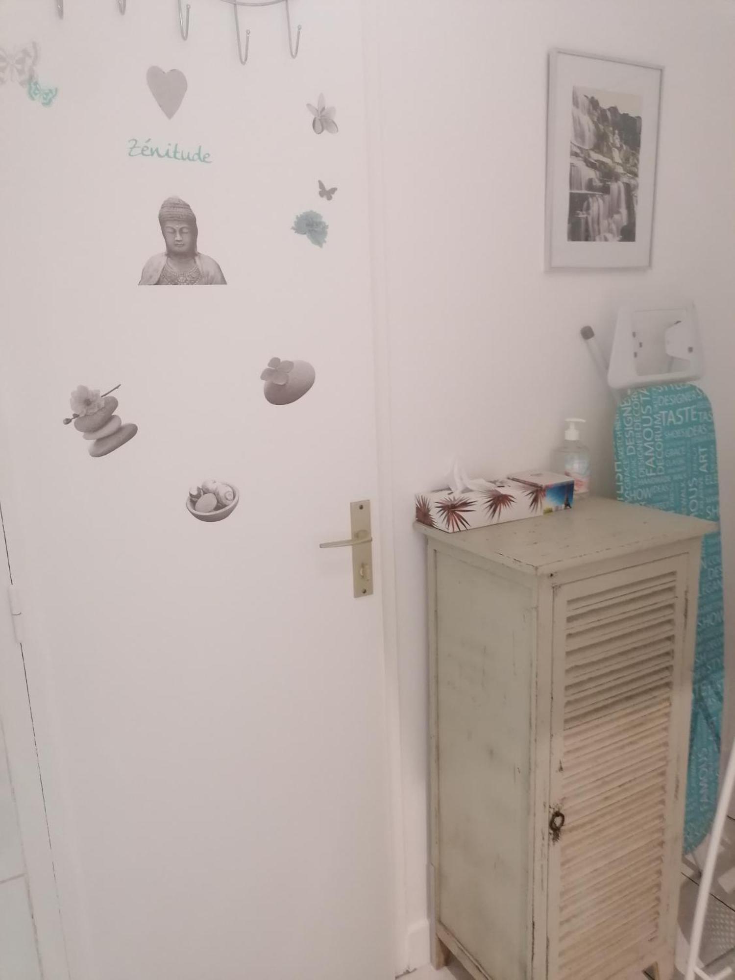 Le Petit -appartement Proche De La Vieille , Du Centre Et Du Tram- Petit Dejeuner Offert Apartment *